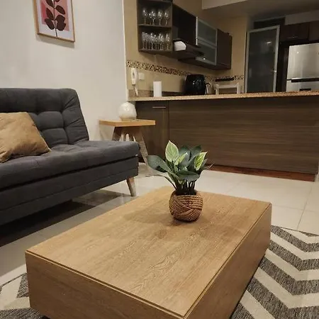 Exclusivo Apartamento Zona Norte Apartamento *